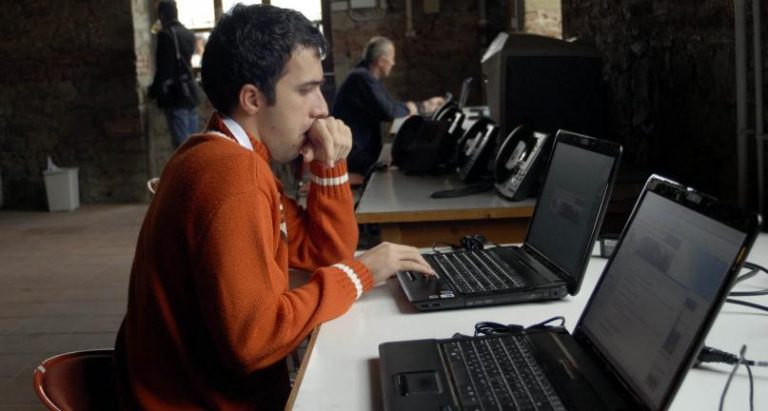 Δημόσιο: 5.000 απολύσεις φέτος – 20.000 το 2013! | Newsit.gr Δημόσιο: 5.000 απολύσεις φέτος – 20.000 το 2013! | Newsit.gr
