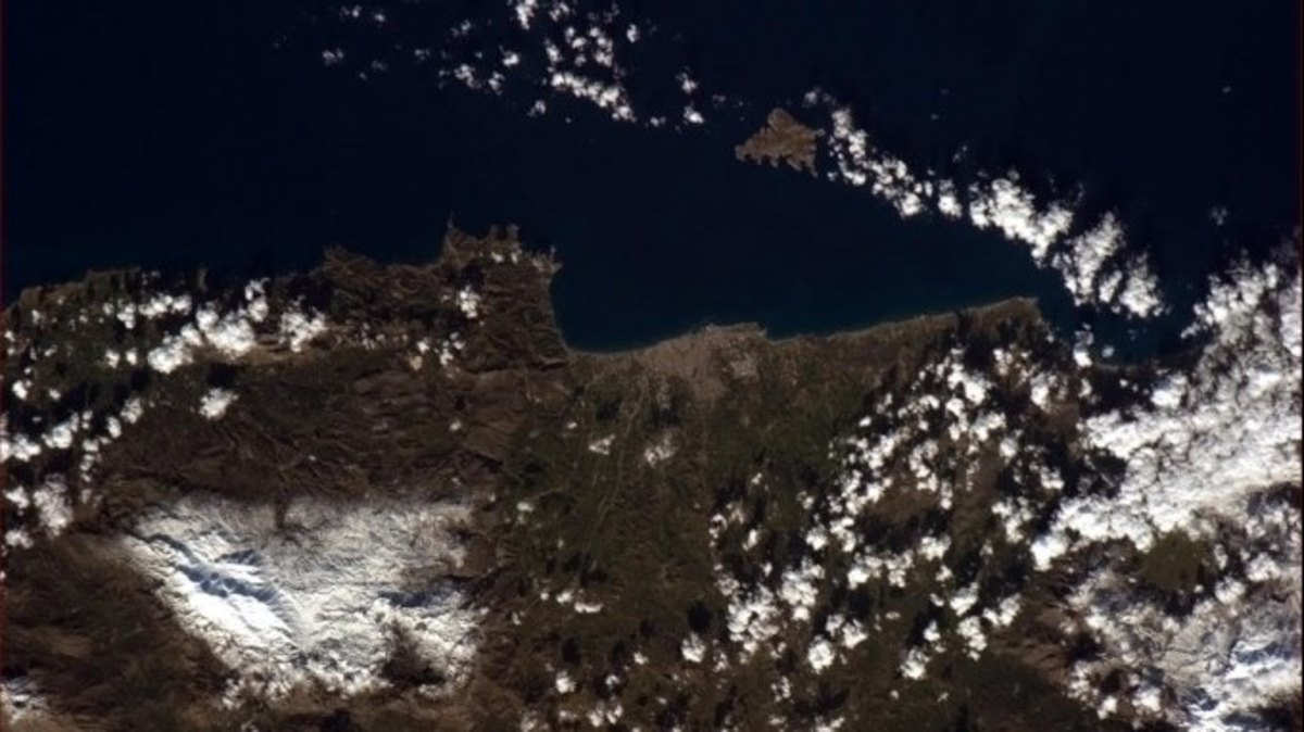 Κρήτη: Από ψηλά ντυμένη στα λευκά – Δείτε τις διαστημικές φωτογραφίες! | Newsit.gr Κρήτη: Από ψηλά ντυμένη στα λευκά – Δείτε τις διαστημικές φωτογραφίες! | Newsit.gr