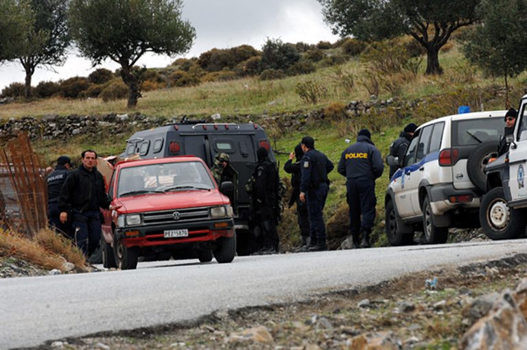 Η αστυνομία έζωσε τον Μυλοπόταμο! | Newsit.gr Η αστυνομία έζωσε τον Μυλοπόταμο! | Newsit.gr