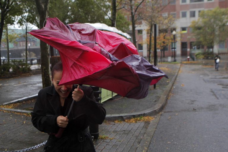 Εικόνες απο τις ΗΠΑ ενώ η Sandy πλησιάζει! | Newsit.gr Εικόνες απο τις ΗΠΑ ενώ η Sandy πλησιάζει! | Newsit.gr