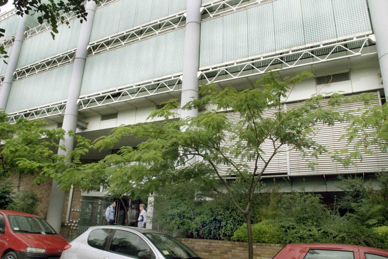 Ομολογιακό από την Αβαξ | Newsit.gr Ομολογιακό από την Αβαξ | Newsit.gr