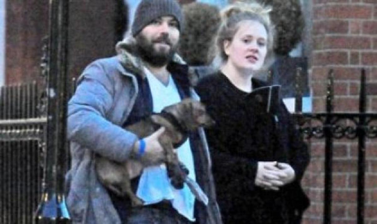 Adele: Η πρώτη έξοδος λίγο μετά την γέννηση του γιου της | Newsit.gr Adele: Η πρώτη έξοδος λίγο μετά την γέννηση του γιου της | Newsit.gr