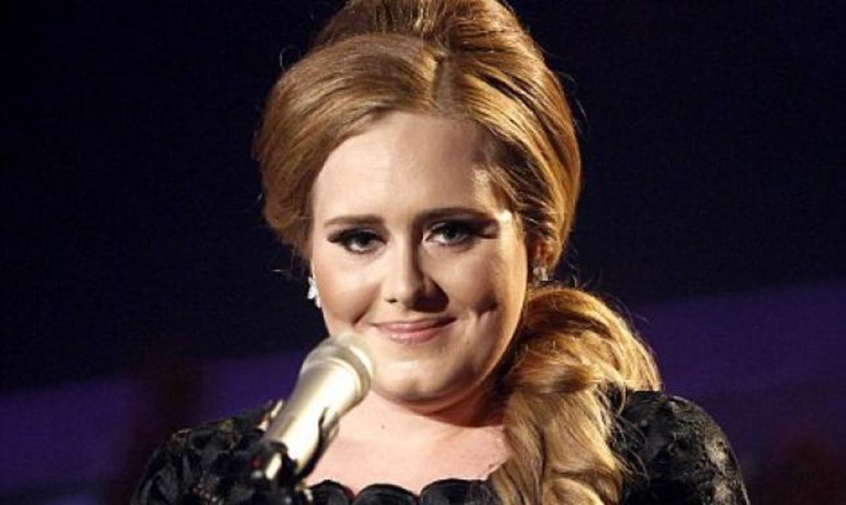 H 24χρονη Adele ξεπέρασε ακόμη και το album Τhriler του Μ. Jackson! | Newsit.gr H 24χρονη Adele ξεπέρασε ακόμη και το album Τhriler του Μ. Jackson! | Newsit.gr