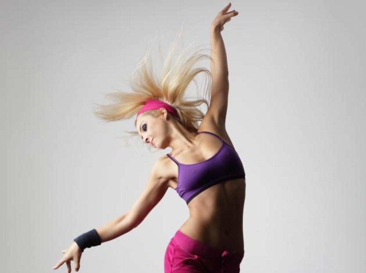 Aerobics! Γιατί το τέλειο σώμα έρχεται με ξεσηκωτική μουσική… | Newsit.gr Aerobics! Γιατί το τέλειο σώμα έρχεται με ξεσηκωτική μουσική… | Newsit.gr