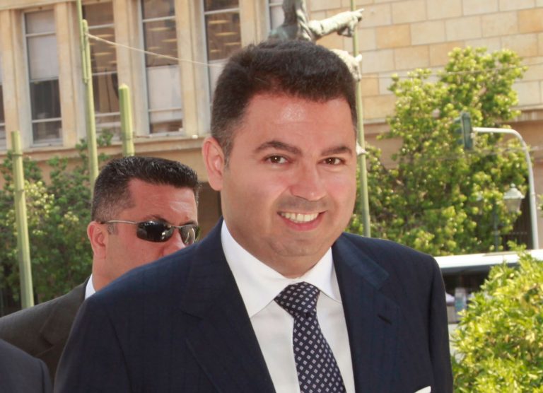 «Έδιωξαν» από το Δαφνί τον Λαυρεντιάδη – Πήγε στον Ερυθρό Σταυρό – Νωρίτερα κρίθηκε προφυλακιστέος | Newsit.gr «Έδιωξαν» από το Δαφνί τον Λαυρεντιάδη – Πήγε στον Ερυθρό Σταυρό – Νωρίτερα κρίθηκε προφυλακιστέος | Newsit.gr
