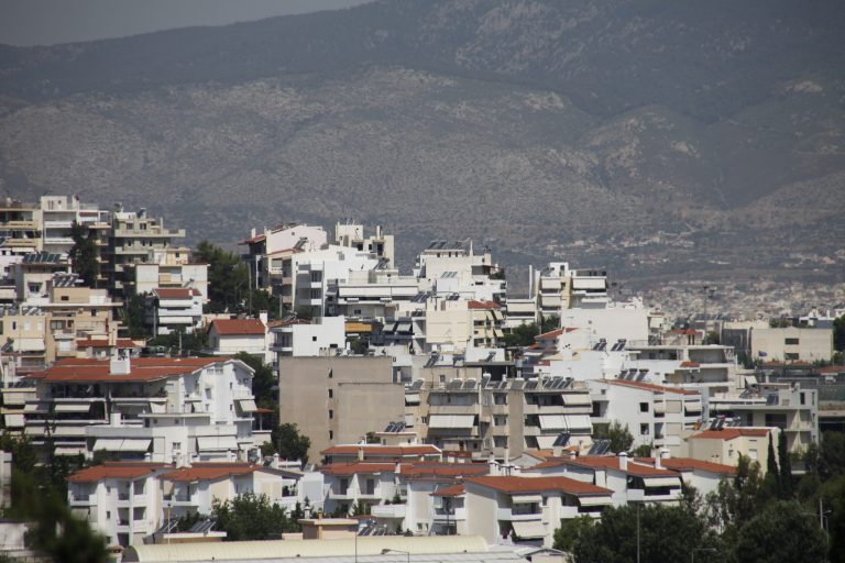 Όλες οι ρυθμίσεις για αυθαίρετα και ημιυπαίθριους | Newsit.gr Όλες οι ρυθμίσεις για αυθαίρετα και ημιυπαίθριους | Newsit.gr