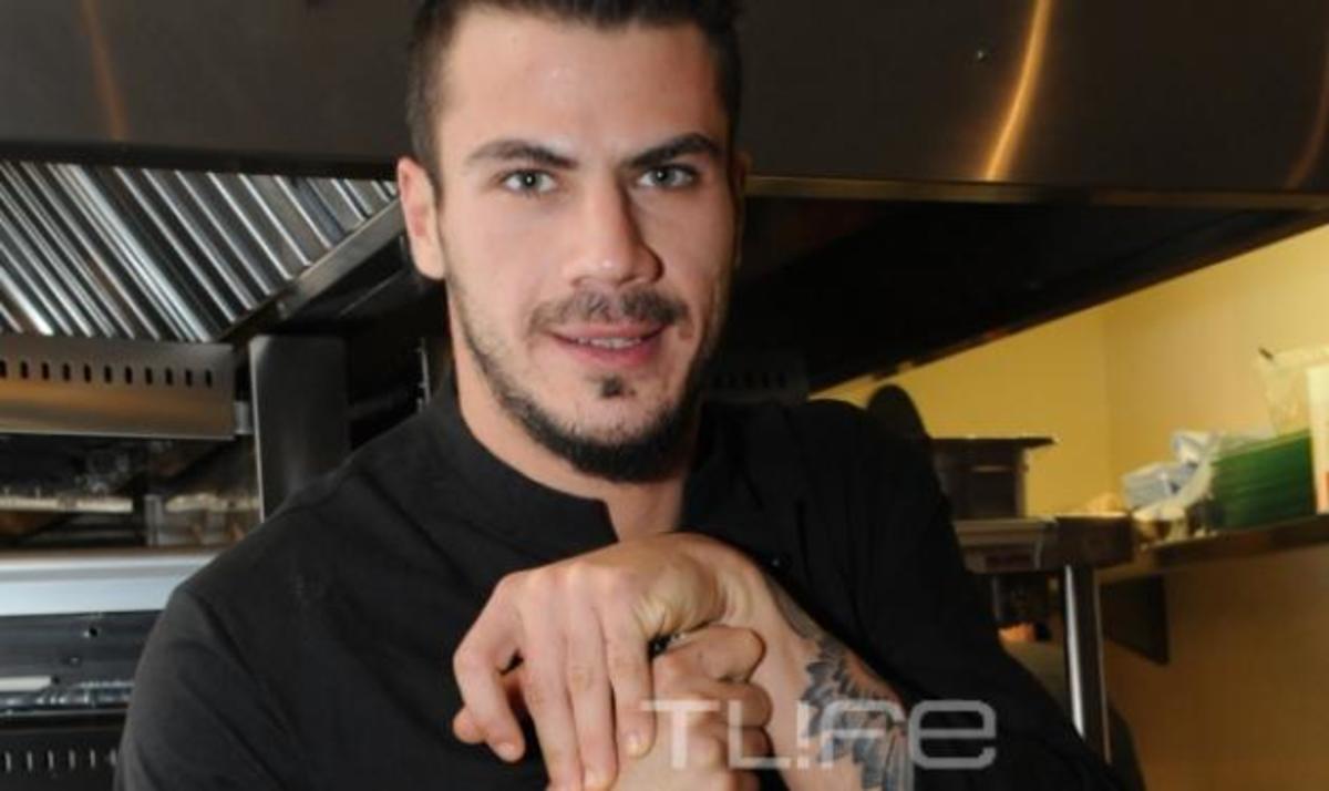 Ο Άκης Πετρετζίκης μιλά στο TLIFE για το “Master Chef”, τον έρωτα και τη μαγειρική! | Newsit.gr Ο Άκης Πετρετζίκης μιλά στο TLIFE για το “Master Chef”, τον έρωτα και τη μαγειρική! | Newsit.gr