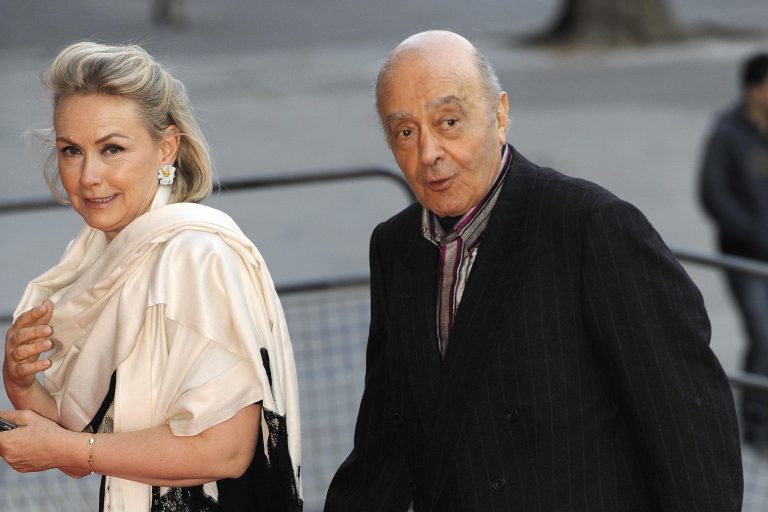 Ο Μοχάμεντ Αλ Φαγέντ πούλησε το Harrods | Newsit.gr Ο Μοχάμεντ Αλ Φαγέντ πούλησε το Harrods | Newsit.gr