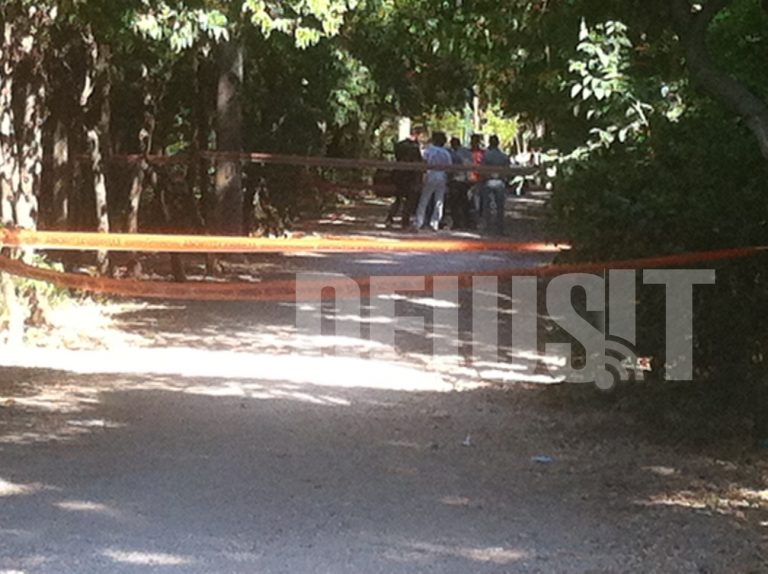 Πτώμα γυναίκας βρέθηκε σε άλσος του Αιγάλεω – Τη δολοφόνησαν με πέτρα στο κεφάλι | Newsit.gr Πτώμα γυναίκας βρέθηκε σε άλσος του Αιγάλεω – Τη δολοφόνησαν με πέτρα στο κεφάλι | Newsit.gr