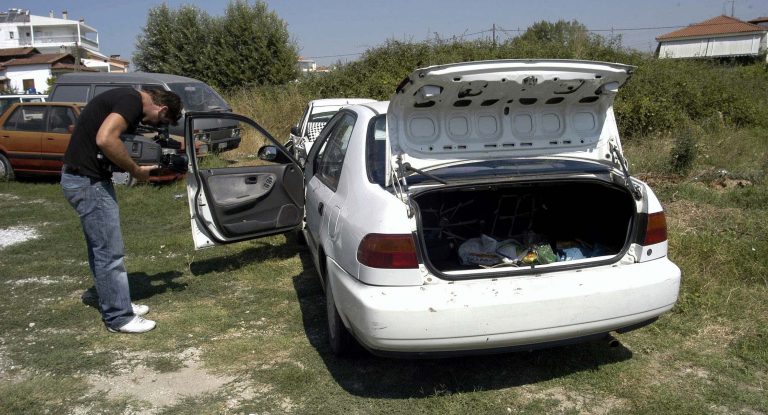 Αμφιλοχία: Είχε 100 κιλά χασίς στο αυτοκίνητο! | Newsit.gr Αμφιλοχία: Είχε 100 κιλά χασίς στο αυτοκίνητο! | Newsit.gr