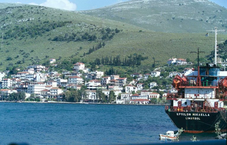 Αμφιλοχία: Για να γλιτώσει τον έλεγχο έπεσε στη θάλασσα και πνίγηκε | Newsit.gr Αμφιλοχία: Για να γλιτώσει τον έλεγχο έπεσε στη θάλασσα και πνίγηκε | Newsit.gr