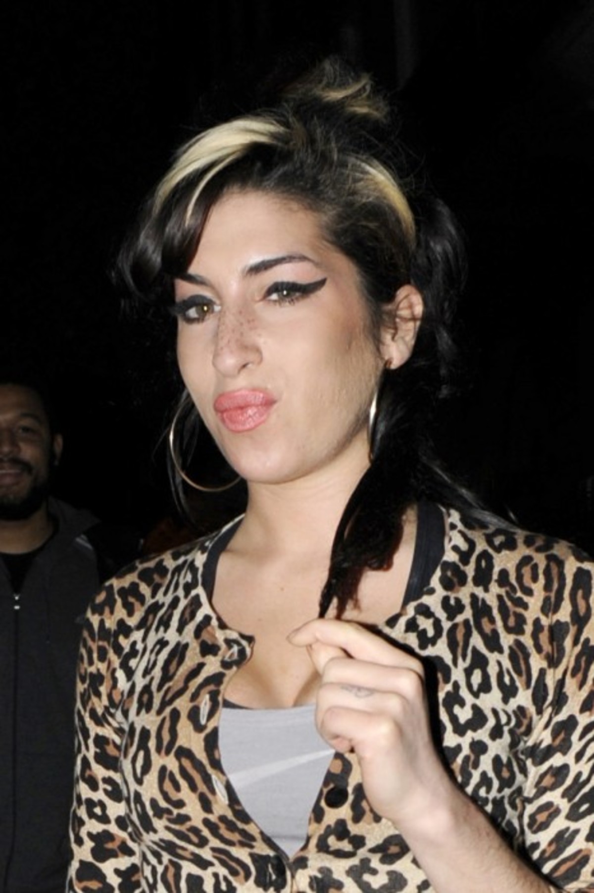 Τα «νέα» χείλια της Amy Winehouse! | Newsit.gr Τα «νέα» χείλια της Amy Winehouse! | Newsit.gr