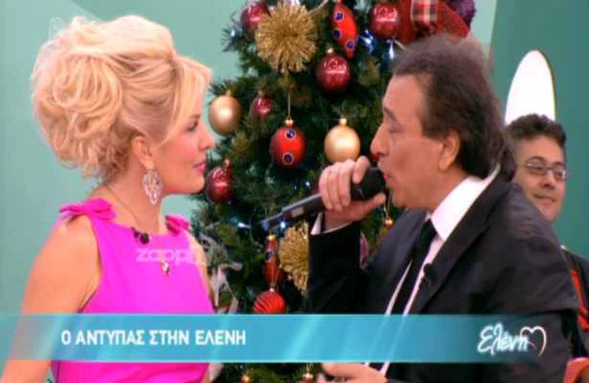 Το πάρτι της Ελένης για τα Χριστούγεννα παρέα με τον Αντύπα! | Newsit.gr Το πάρτι της Ελένης για τα Χριστούγεννα παρέα με τον Αντύπα! | Newsit.gr