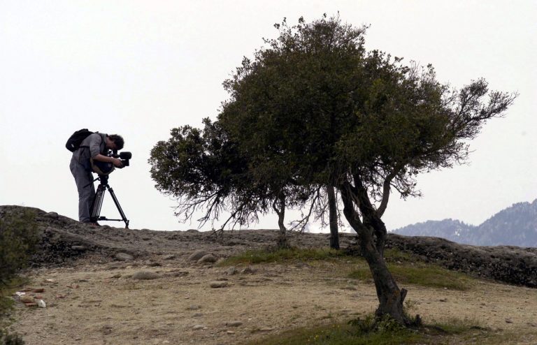 Αλεξανδρούπολη: Τον απήγαγαν και τον φωτογράφισαν γυμνό! | Newsit.gr Αλεξανδρούπολη: Τον απήγαγαν και τον φωτογράφισαν γυμνό! | Newsit.gr