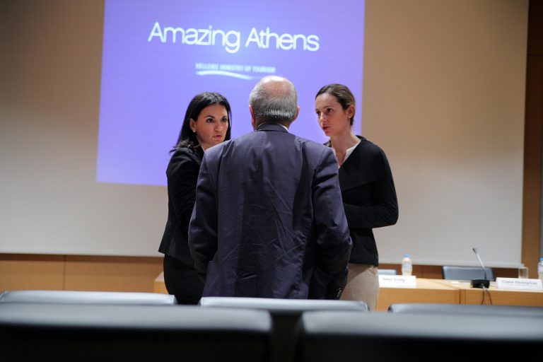 Εφαρμογή για τα smartphones για τον ελληνικό τουρισμό «Amazing Athens» | Newsit.gr Εφαρμογή για τα smartphones για τον ελληνικό τουρισμό «Amazing Athens» | Newsit.gr