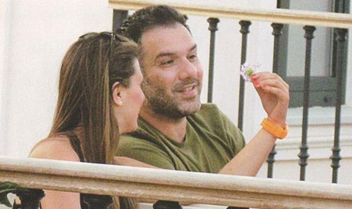 Γρ. Αρναούτογλου: H αγάπη που ήρθε για να μείνει, η ζωή στην Αθήνα και τα κιλά που πρέπει να φύγουν! | Newsit.gr Γρ. Αρναούτογλου: H αγάπη που ήρθε για να μείνει, η ζωή στην Αθήνα και τα κιλά που πρέπει να φύγουν! | Newsit.gr
