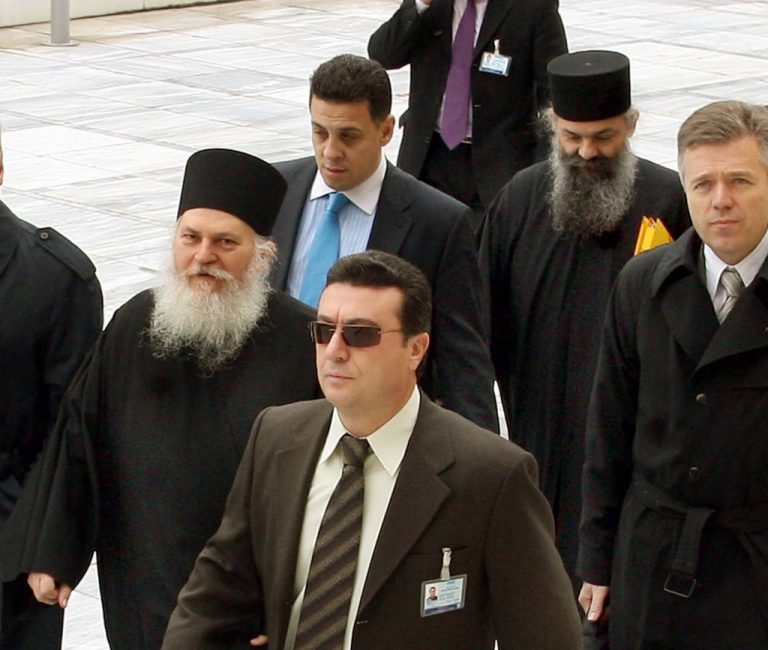 Εφραίμ και Αρσένιος σήμερα στην εξεταστική | Newsit.gr Εφραίμ και Αρσένιος σήμερα στην εξεταστική | Newsit.gr