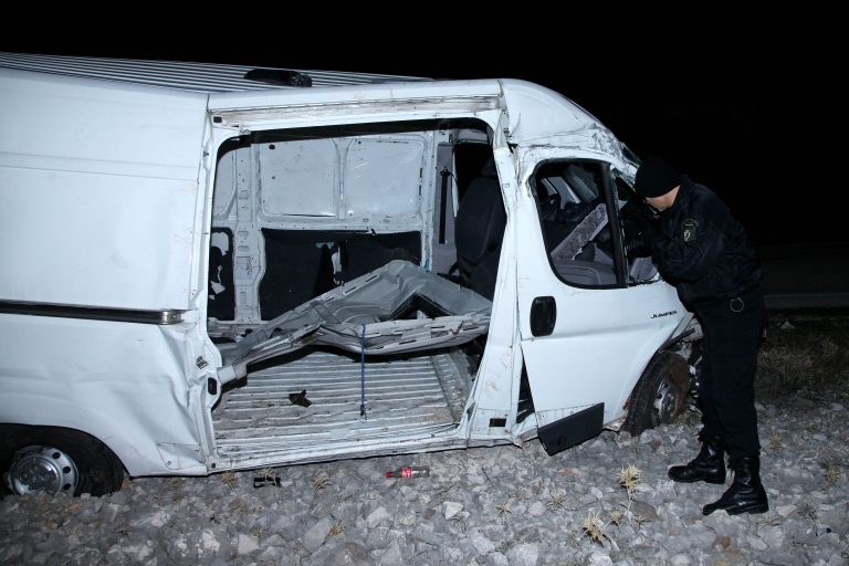 Θανατηφόρο τροχαίο στην εθνική Ιωαννίνων – Αρτας | Newsit.gr Θανατηφόρο τροχαίο στην εθνική Ιωαννίνων – Αρτας | Newsit.gr