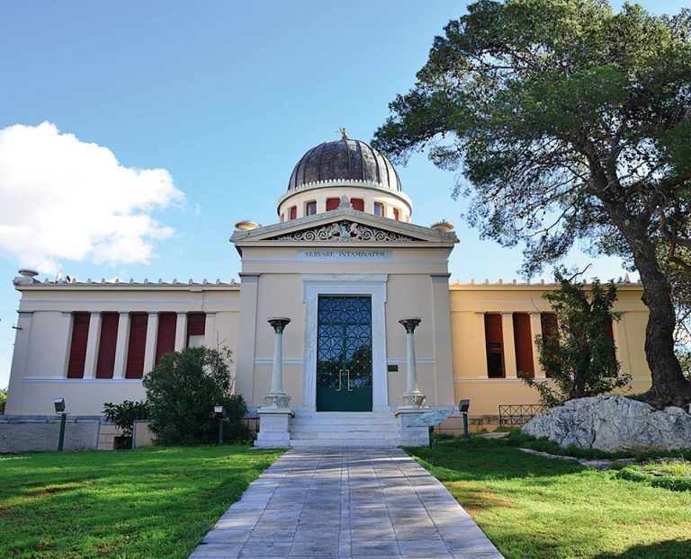Τα προσφυγόπουλα θα «ταξιδέψουν στα αστέρια» | Newsit.gr Τα προσφυγόπουλα θα «ταξιδέψουν στα αστέρια» | Newsit.gr