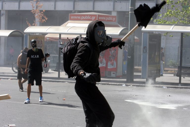 Η Αστυνομία «έδωσε» τους συλληφθέντες των επεισοδίων | Newsit.gr Η Αστυνομία «έδωσε» τους συλληφθέντες των επεισοδίων | Newsit.gr