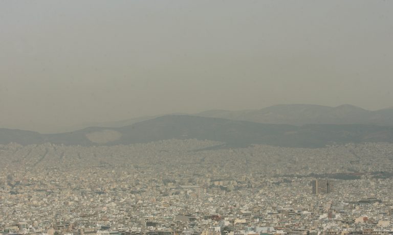 Το όζον «πνίγει» την Αθήνα εν μέσω καύσωνα | Newsit.gr Το όζον «πνίγει» την Αθήνα εν μέσω καύσωνα | Newsit.gr