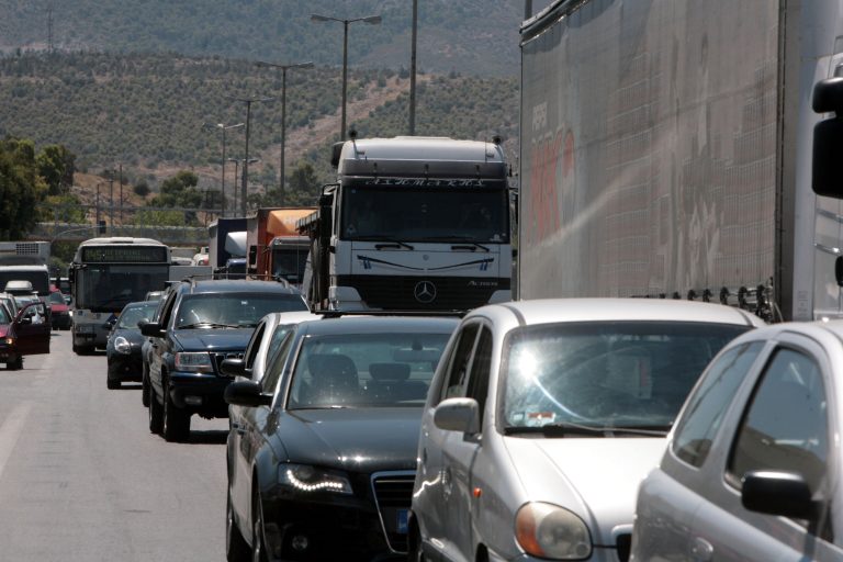 Πόσα αυτοκίνητα προβλέπεται ότι θα πουληθούν το 2013 στον πλανήτη | Newsit.gr Πόσα αυτοκίνητα προβλέπεται ότι θα πουληθούν το 2013 στον πλανήτη | Newsit.gr