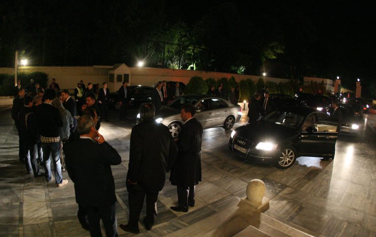 Τα ονόματα των βουλευτών που επέστρεψαν τα “βουλευτικά” αυτοκίνητα | Newsit.gr Τα ονόματα των βουλευτών που επέστρεψαν τα “βουλευτικά” αυτοκίνητα | Newsit.gr