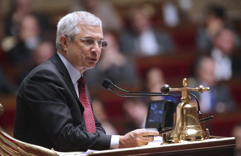 Υπάρχουν κι αλλού… μετακλητοί! Ο πρόεδρος της γαλλικής Εθνοσυνέλευσης διόρισε τη γυναίκα του | Newsit.gr Υπάρχουν κι αλλού… μετακλητοί! Ο πρόεδρος της γαλλικής Εθνοσυνέλευσης διόρισε τη γυναίκα του | Newsit.gr