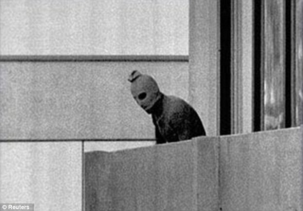 Νέο-ναζί βοήθησε τους Παλαιστίνιους εξτρεμιστές στο μακελειό του Μονάχου | Newsit.gr Νέο-ναζί βοήθησε τους Παλαιστίνιους εξτρεμιστές στο μακελειό του Μονάχου | Newsit.gr