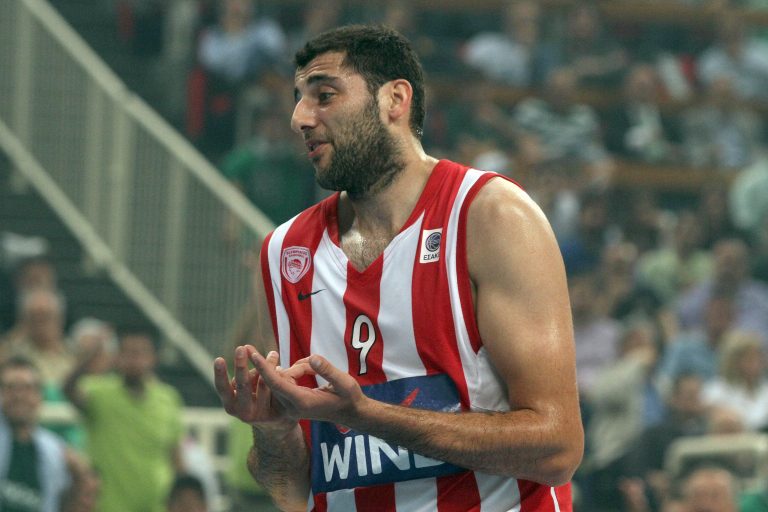 Οριστικό διαζύγιο Μπουρούση και Ολυμπιακού! | Newsit.gr Οριστικό διαζύγιο Μπουρούση και Ολυμπιακού! | Newsit.gr