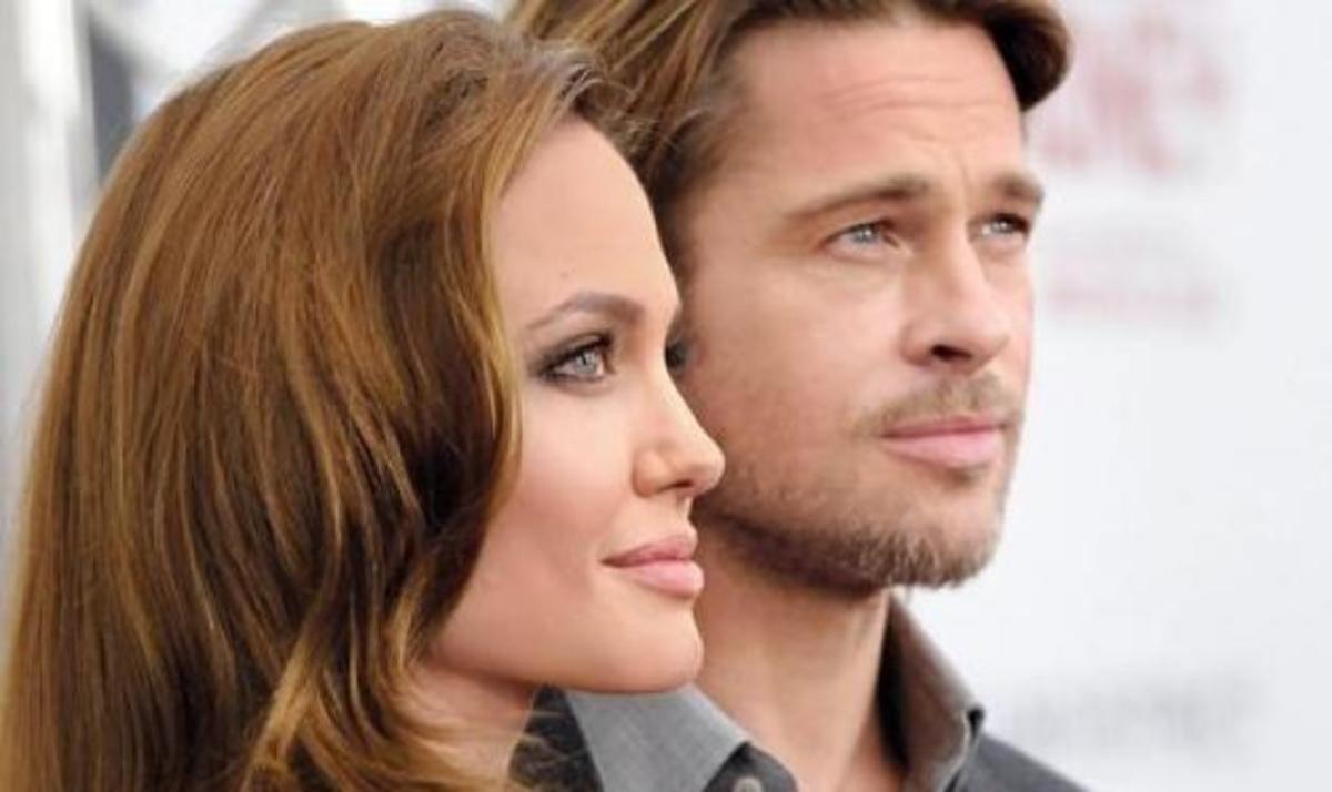 A. Jolie – B. Pitt: Mε το σκάφος τους στη Χαλκιδική! | Newsit.gr A. Jolie – B. Pitt: Mε το σκάφος τους στη Χαλκιδική! | Newsit.gr