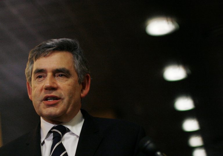 Αυστηρούς ελέγχους στα αεροδρόμια εξήγγειλε ο Γκ. Μπράουν | Newsit.gr Αυστηρούς ελέγχους στα αεροδρόμια εξήγγειλε ο Γκ. Μπράουν | Newsit.gr