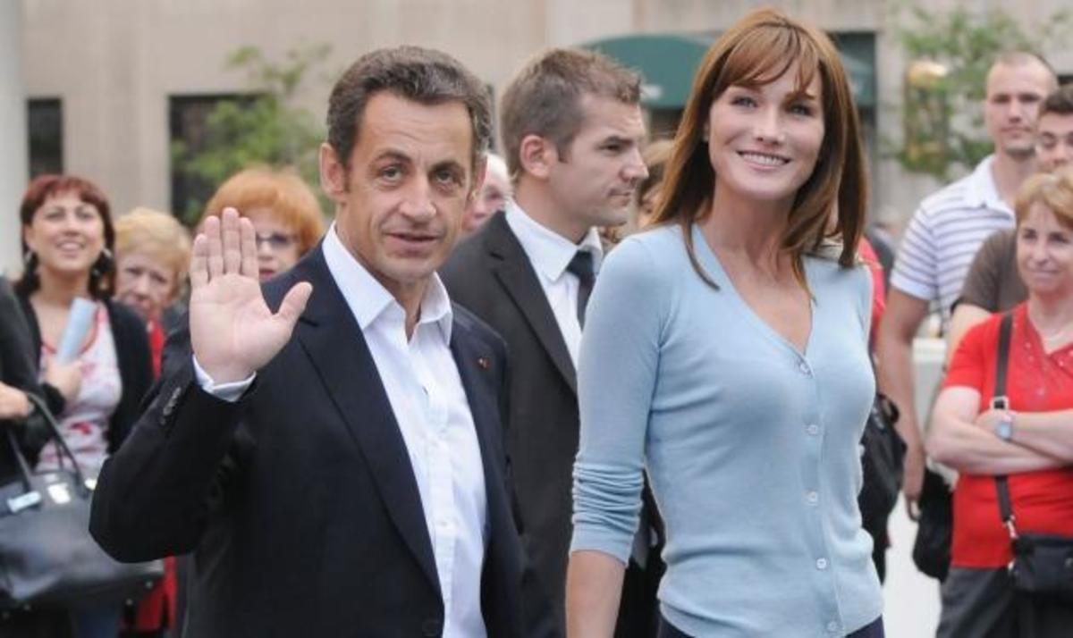 C. Bruni: Είναι ξανά έγκυος στα 44 χρόνια της! | Newsit.gr C. Bruni: Είναι ξανά έγκυος στα 44 χρόνια της! | Newsit.gr