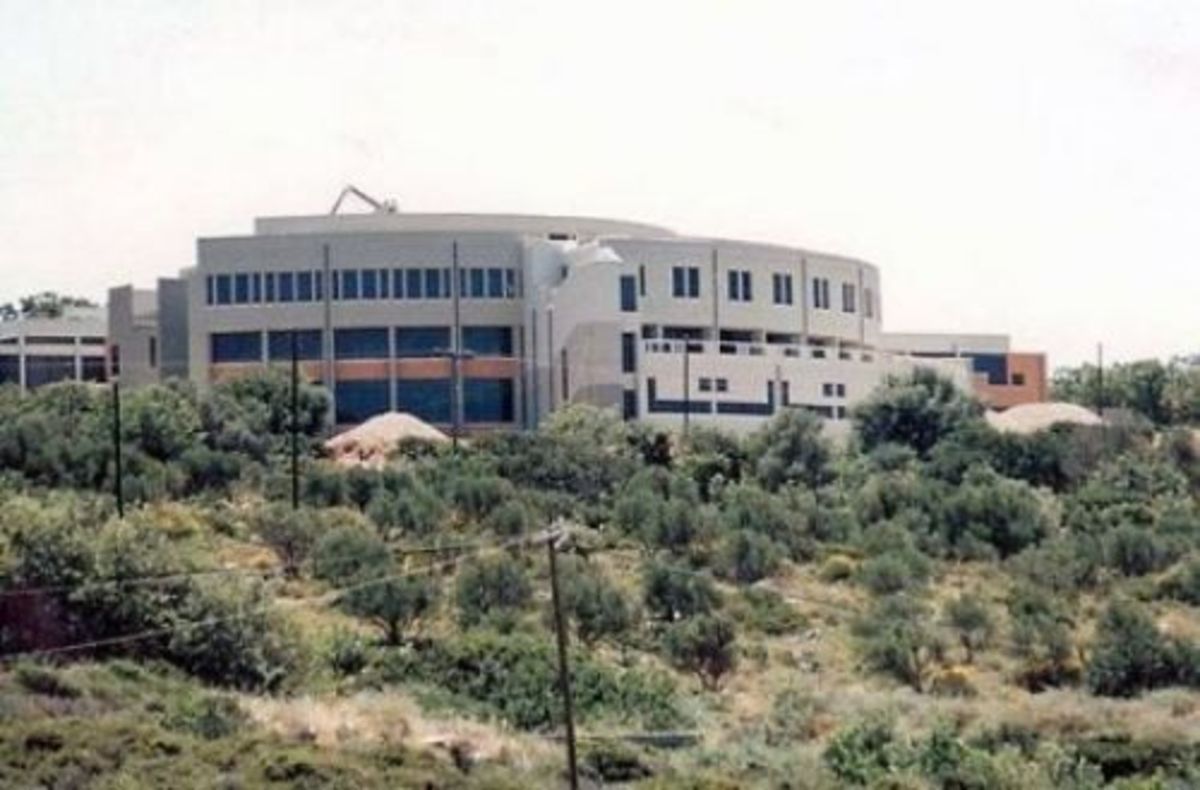 Ρέθυμνο: Νέα εμπρηστική επίθεση στο πανεπιστήμιο Κρήτης! | Newsit.gr Ρέθυμνο: Νέα εμπρηστική επίθεση στο πανεπιστήμιο Κρήτης! | Newsit.gr