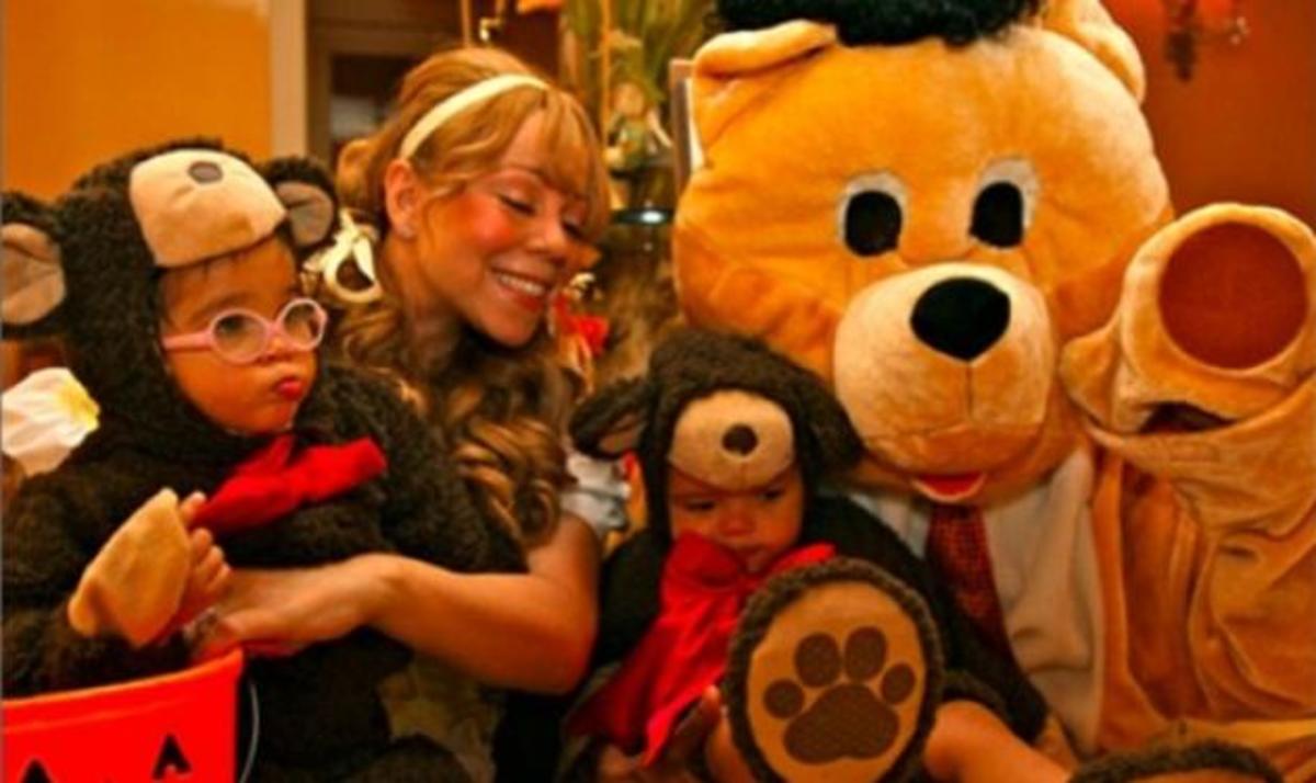 Μ. Carey: Έντυσε τα δίδυμα της… αρκουδάκια, για το Halloween! | Newsit.gr Μ. Carey: Έντυσε τα δίδυμα της… αρκουδάκια, για το Halloween! | Newsit.gr