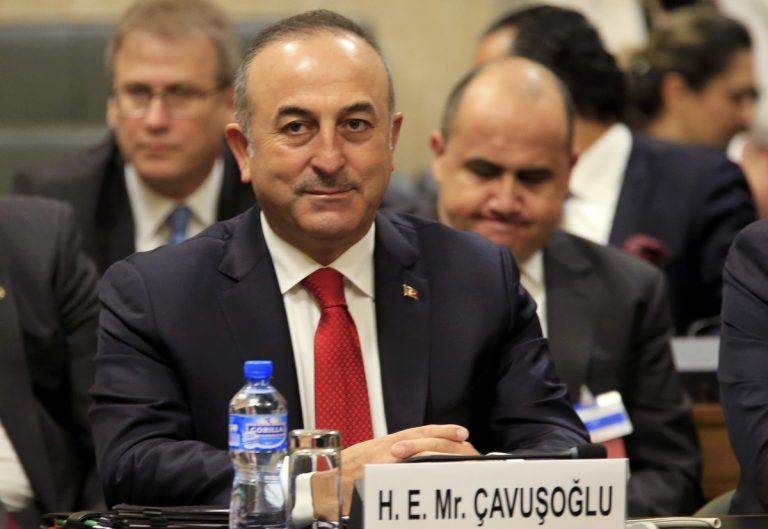Κυπριακό: Μπουρλότο από την Τουρκία – Μόνη εγγυήτρια δύναμη εμείς, λέει ο Τσαβούσογλου | Newsit.gr Κυπριακό: Μπουρλότο από την Τουρκία – Μόνη εγγυήτρια δύναμη εμείς, λέει ο Τσαβούσογλου | Newsit.gr