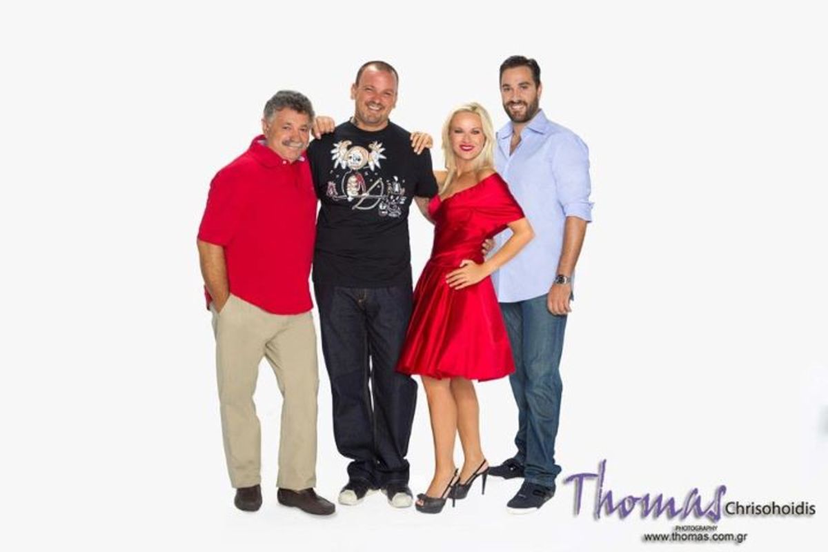 Στα Backstage της φωτογράφισης για το »Master Chef Junior»! | Newsit.gr Στα Backstage της φωτογράφισης για το »Master Chef Junior»! | Newsit.gr
