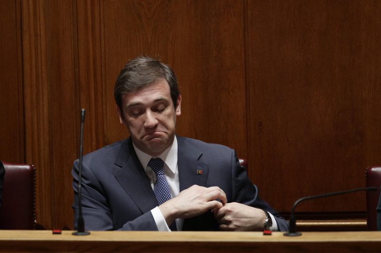 Παραδοχή Κοέλιο στους FT: «Ποιος είπε ότι θα επιστρέψουμε στις αγορές το 2013;» | Newsit.gr Παραδοχή Κοέλιο στους FT: «Ποιος είπε ότι θα επιστρέψουμε στις αγορές το 2013;» | Newsit.gr