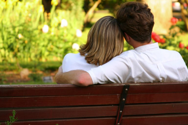Ηλεία: ‘Αφησαν συζύγους και παιδιά και κλέφτηκαν για να ζήσουν τον έρωτά τους | Newsit.gr Ηλεία: ‘Αφησαν συζύγους και παιδιά και κλέφτηκαν για να ζήσουν τον έρωτά τους | Newsit.gr