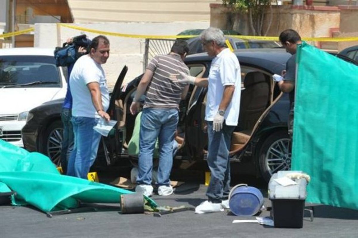 “Ψάξτε τουριστικό γραφείο στην Πανεπιστημίου για να μας βρείτε τους δολοφόνους” | Newsit.gr “Ψάξτε τουριστικό γραφείο στην Πανεπιστημίου για να μας βρείτε τους δολοφόνους” | Newsit.gr