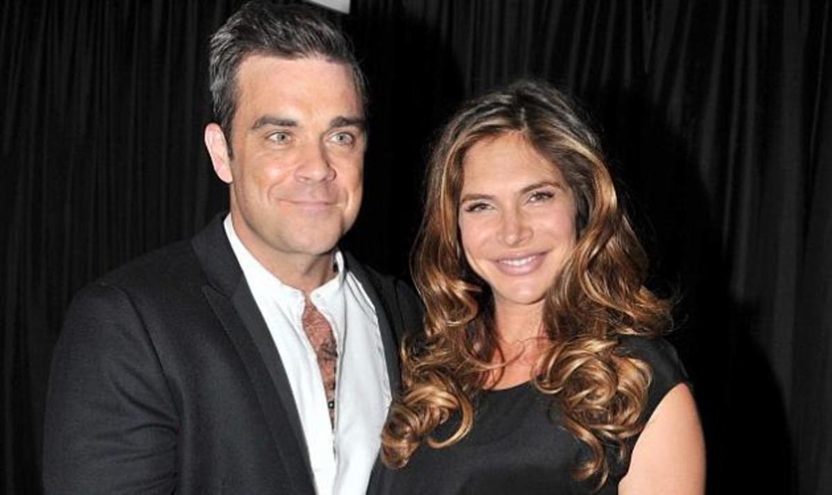 Robbie Williams: Έγινε μπαμπάς! | Newsit.gr Robbie Williams: Έγινε μπαμπάς! | Newsit.gr