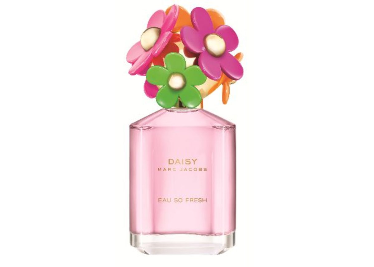 Νέα συλλεκτικά αρώματα Daisy Sunshine Edition! Και ναι, μας φέρνουν πιο κοντά στην Άνοιξη! | Newsit.gr Νέα συλλεκτικά αρώματα Daisy Sunshine Edition! Και ναι, μας φέρνουν πιο κοντά στην Άνοιξη! | Newsit.gr