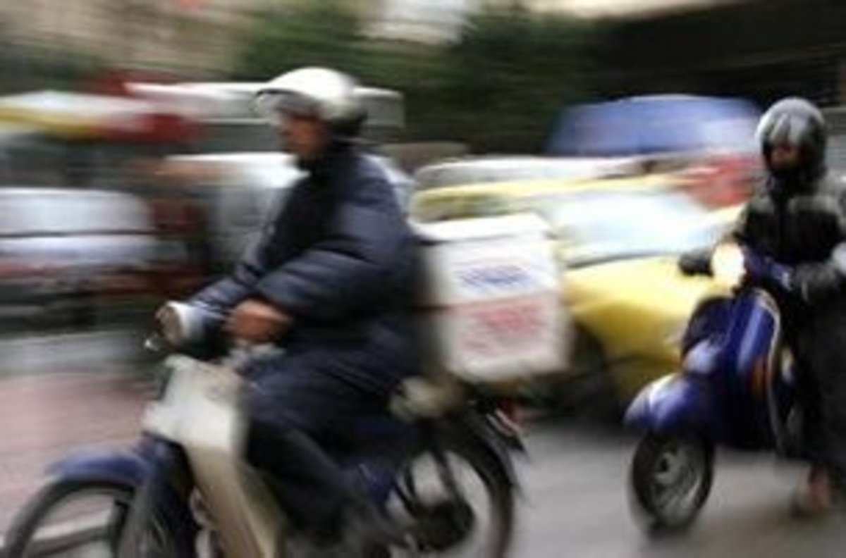 Φθιώτιδα: Λήστεψαν ντελιβερά και έφυγαν με το μηχανάκι του! | Newsit.gr Φθιώτιδα: Λήστεψαν ντελιβερά και έφυγαν με το μηχανάκι του! | Newsit.gr