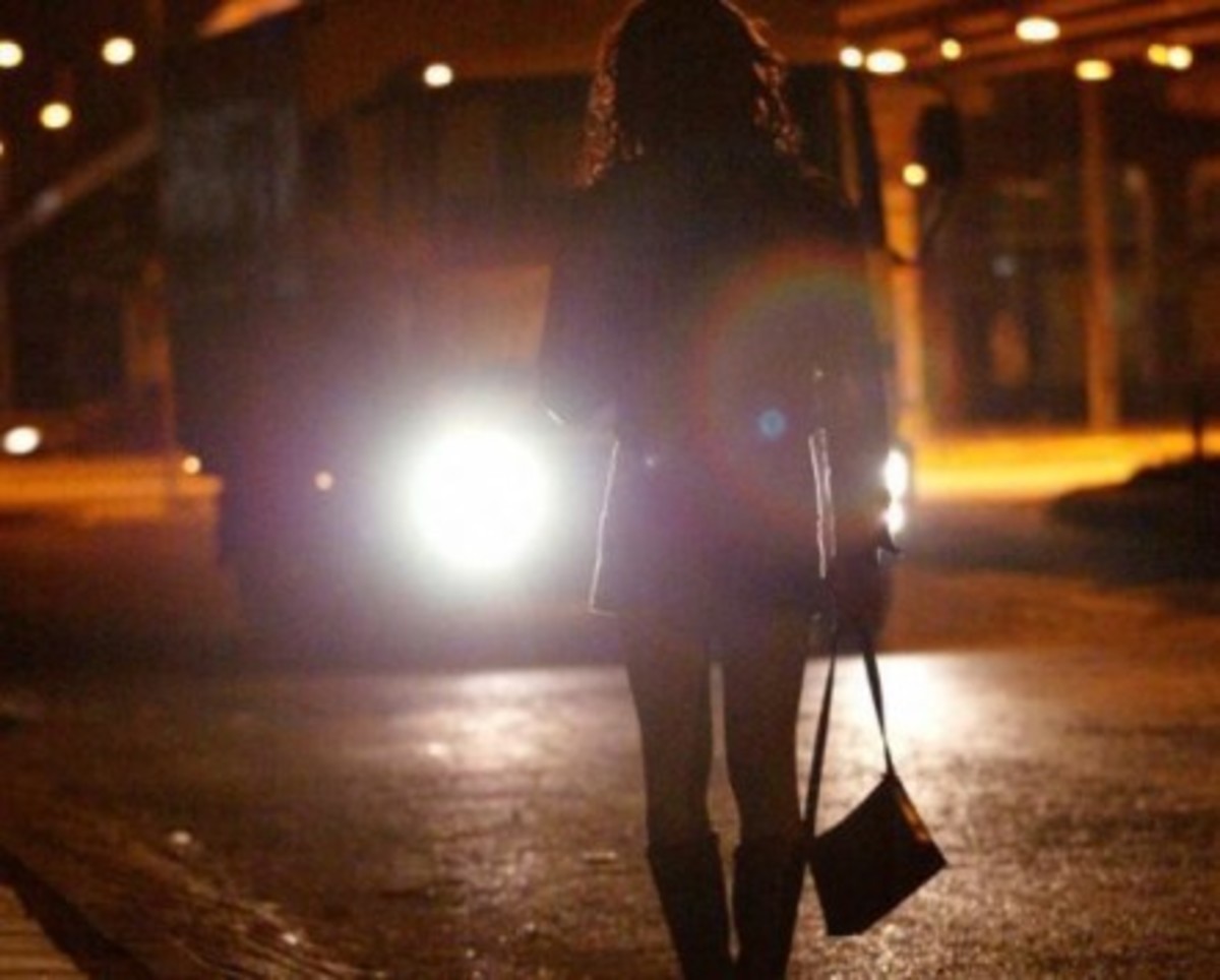 Πάτρα: Δράματα στα μονοπάτια της πορνείας – Έγκυος πουλάει το κορμί της για 10€! | Newsit.gr Πάτρα: Δράματα στα μονοπάτια της πορνείας – Έγκυος πουλάει το κορμί της για 10€! | Newsit.gr