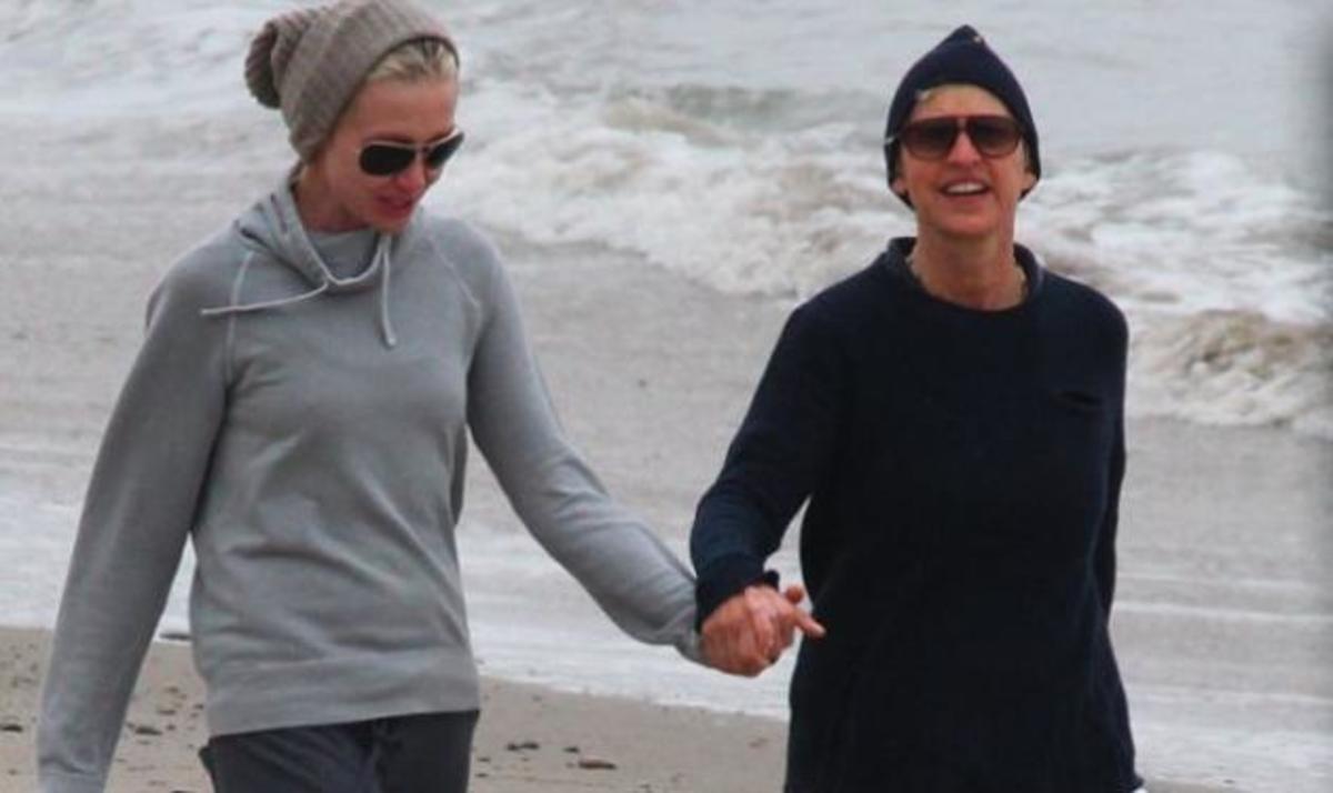 Ellen DeGeneres: Ρομαντική βόλτα στην παραλία με την γυναίκα της! | Newsit.gr Ellen DeGeneres: Ρομαντική βόλτα στην παραλία με την γυναίκα της! | Newsit.gr