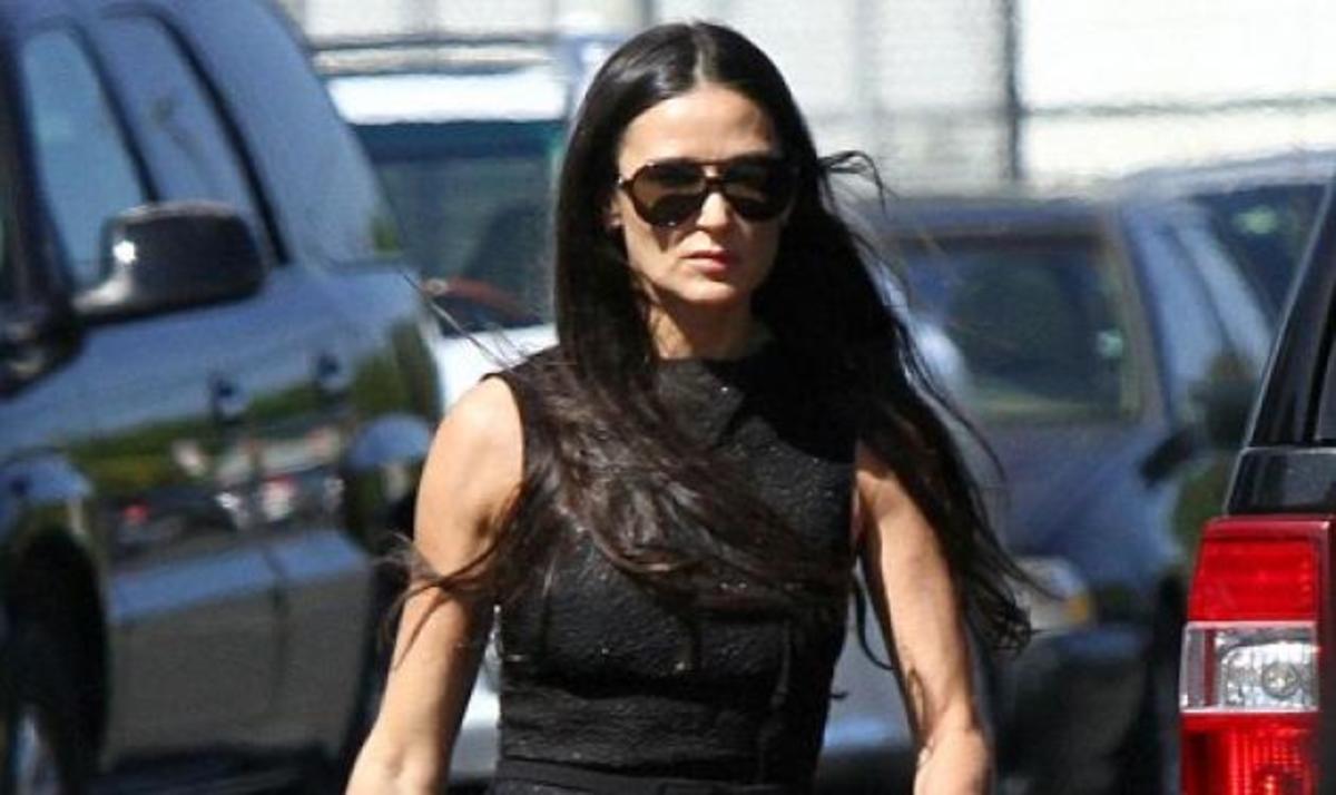 Η Demi Moore εμφανίστηκε ανανεωμένη και σε καλή φόρμα! | Newsit.gr Η Demi Moore εμφανίστηκε ανανεωμένη και σε καλή φόρμα! | Newsit.gr