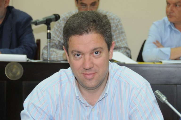 Πάτρα: Απίστευτες ύβρεις σε συνεδρίαση της Δημοτικής Αρχής: «Θα μου κλ… τα αρχ…»! | Newsit.gr Πάτρα: Απίστευτες ύβρεις σε συνεδρίαση της Δημοτικής Αρχής: «Θα μου κλ… τα αρχ…»! | Newsit.gr