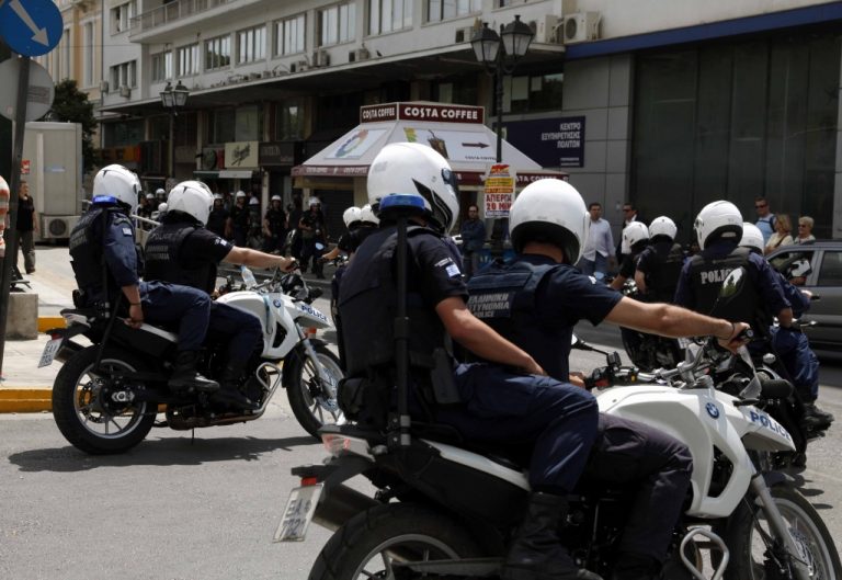 Επιασαν ανήλικους με τα κλοπιμαία στα χέρια! | Newsit.gr Επιασαν ανήλικους με τα κλοπιμαία στα χέρια! | Newsit.gr