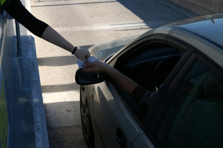 Νέα κινητοποίηση κατοίκων της Πιερίας στα διόδια Αιγινίου | Newsit.gr Νέα κινητοποίηση κατοίκων της Πιερίας στα διόδια Αιγινίου | Newsit.gr