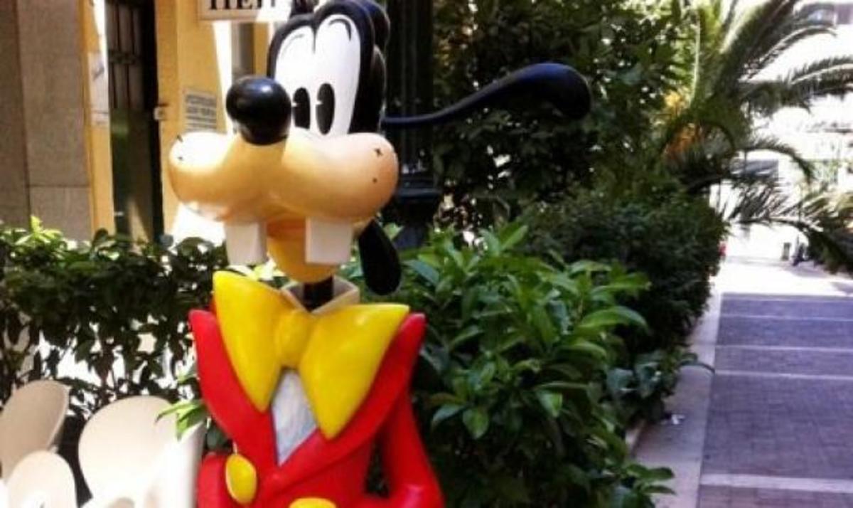 Την Κυριακή πιες καφέ συντροφιά με το σκύλο σου! | Newsit.gr Την Κυριακή πιες καφέ συντροφιά με το σκύλο σου! | Newsit.gr